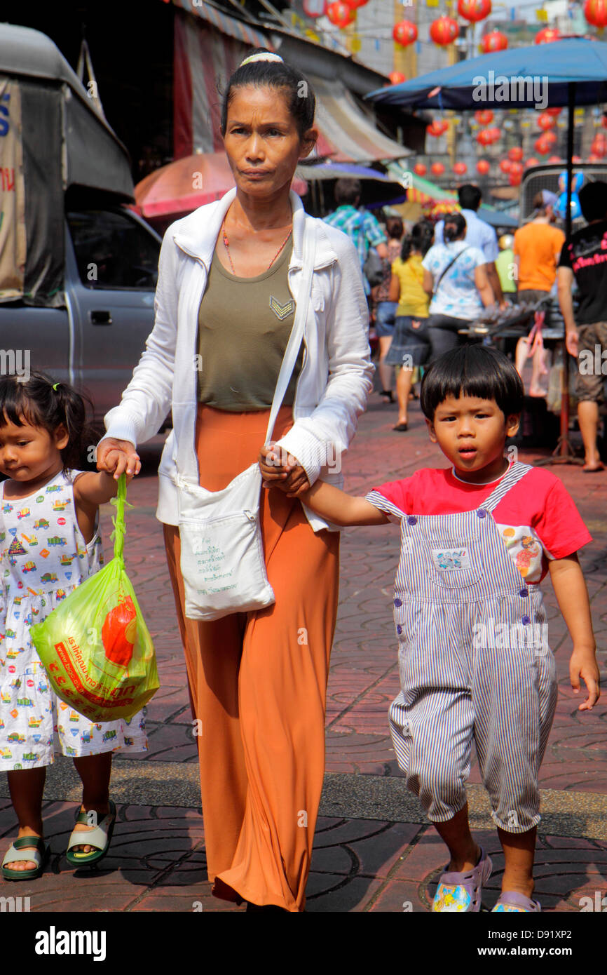 Bangkok Thaïlande,Thai,Samphanthawong,Chinatown,Mangkon,shopping shopper shoppers magasins marché marchés achats vente, magasin de détail sto Banque D'Images