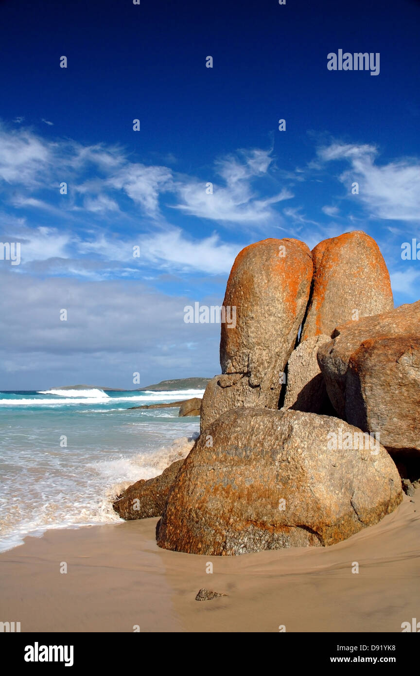 Les rochers de granit sur la plage de Shelly, Walpole Nornalup National Park, Australie occidentale Banque D'Images