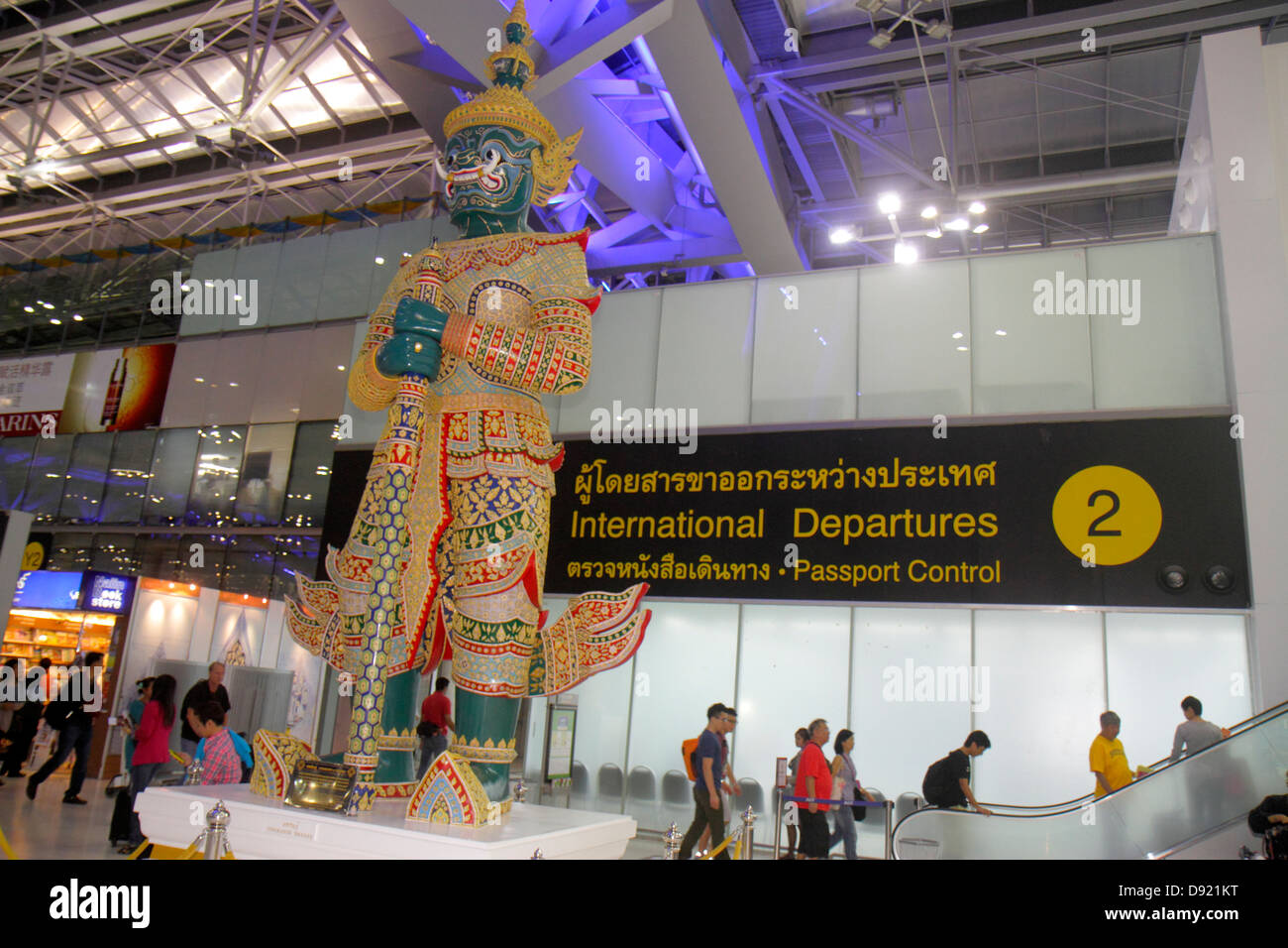 Bangkok Thaïlande,Thai,aéroport international Suvarnabhumi,BKK,terminal,statue,guerrier,art d'art,visiteurs Voyage tourisme touristique landma Banque D'Images