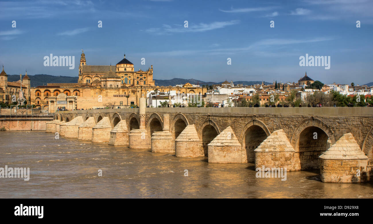Pont Romain de Cordoue en Espagne Banque D'Images