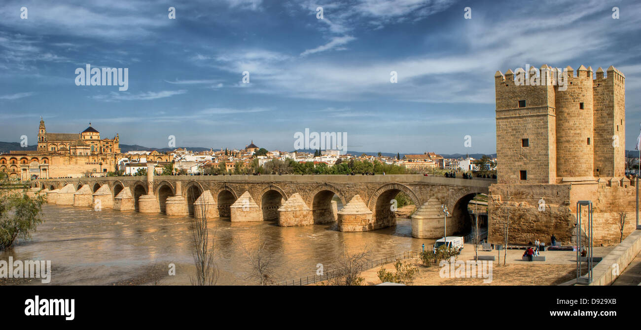 Pont Romain de Cordoue en Espagne Banque D'Images