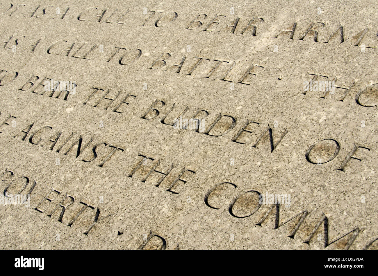 Citation Gravee Dans La Pierre Dans Le Cimetiere D Arlington Memorial Photo Stock Alamy