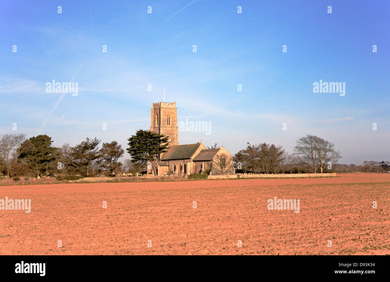 L'église paroissiale de St Andrew à Bacton-sur-Mer, Norfolk, Angleterre, Royaume-Uni. Banque D'Images