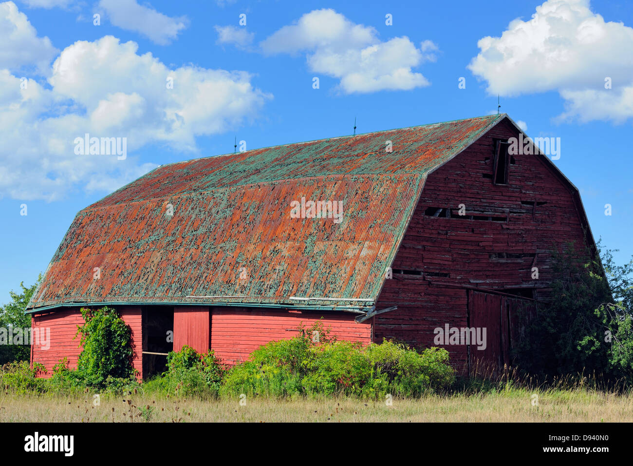 Le vieillissement de la grange rouge Thorold, Ontario Canada Banque D'Images