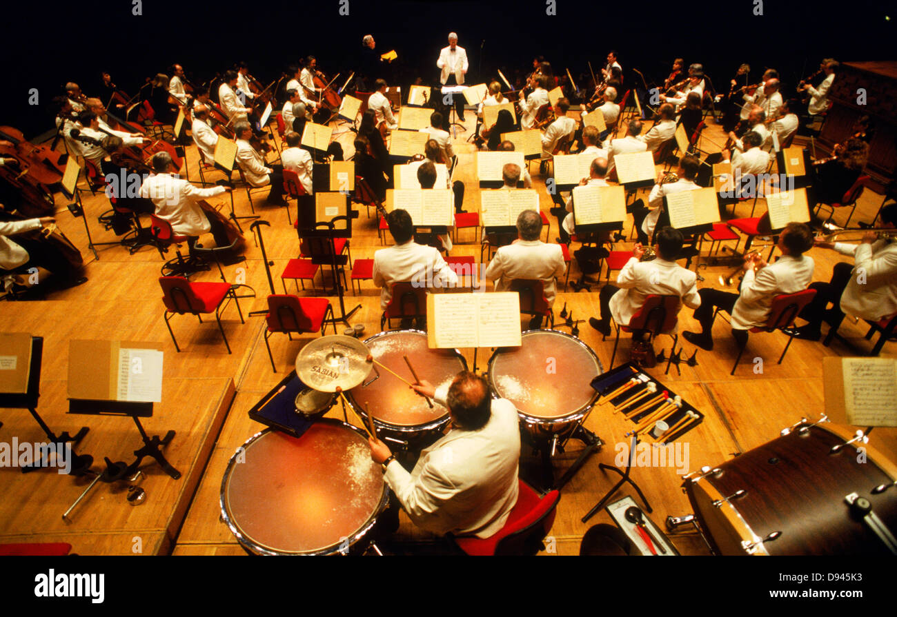 L'exécution de l'Orchestre philharmonique de Stockholm à Stockholm Concert House Banque D'Images