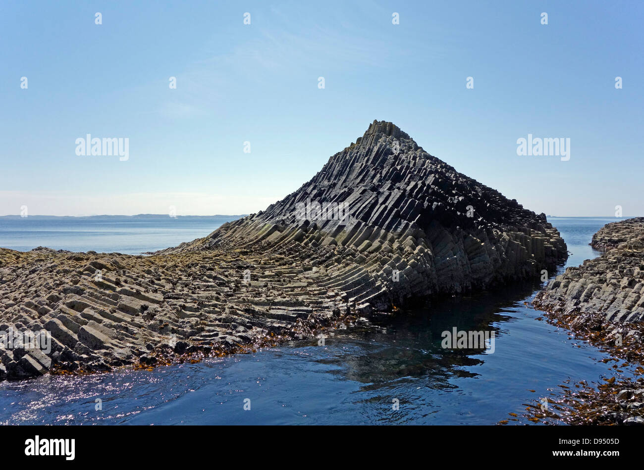 Des formations rocheuses étonnantes à l'île de Staffa en Ecosse Banque D'Images