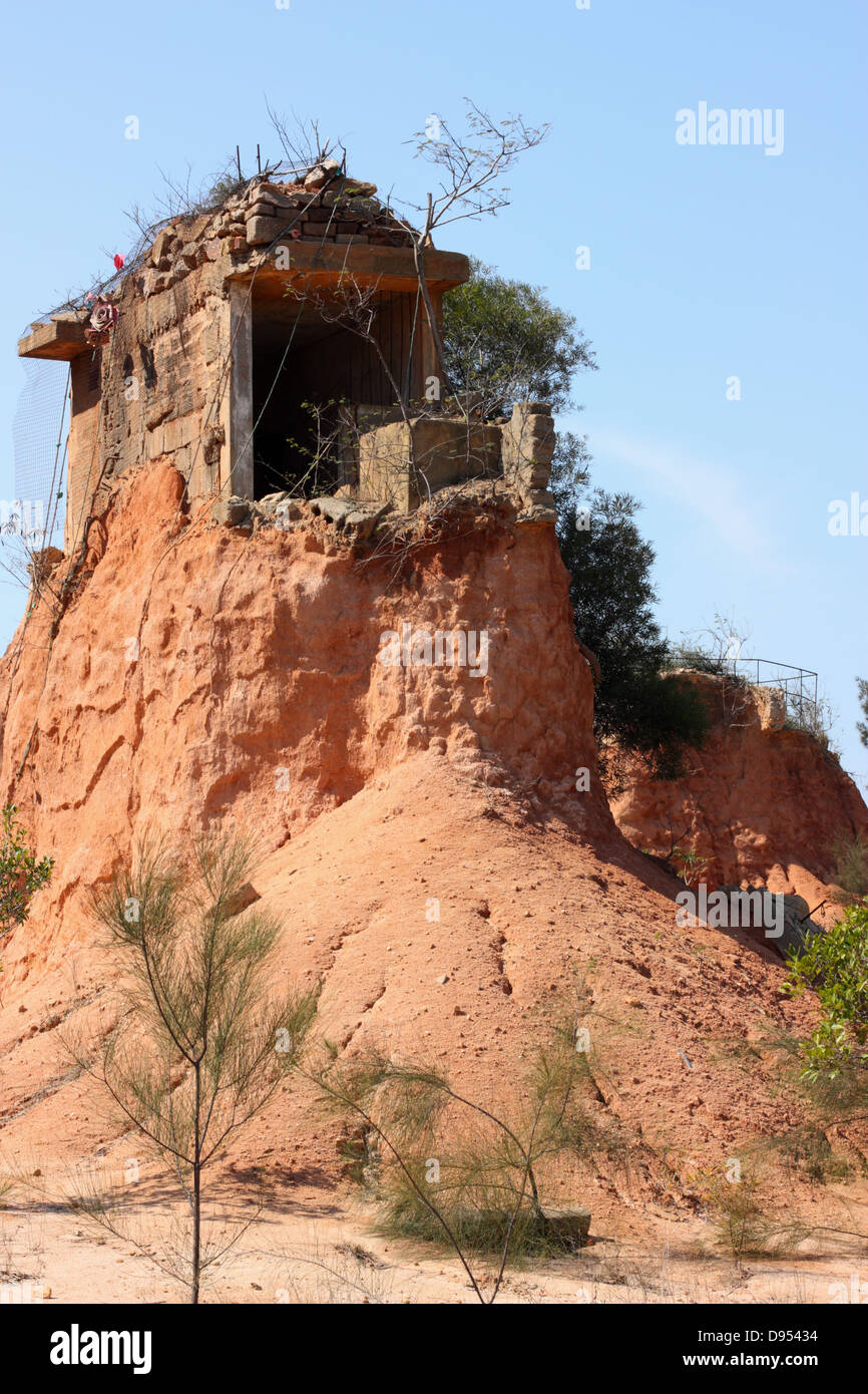 Vieux bunkers militaires. Jinning, Kinmen County, Taiwan Banque D'Images