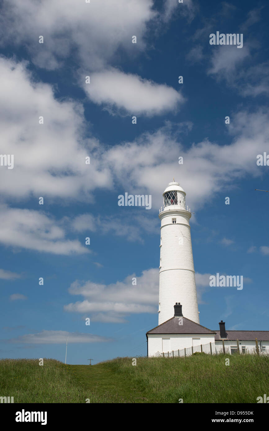 Nash Point Lighthouse à Nash Point sur la côte du Glamorgan, Pays de Galles du sud Banque D'Images