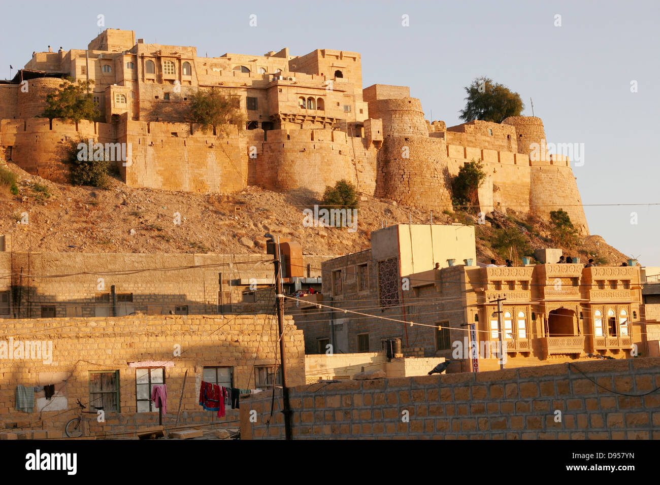 Murs extérieurs de l'ancien vivant fort de Jaisalmer, Rajasthan, India Banque D'Images