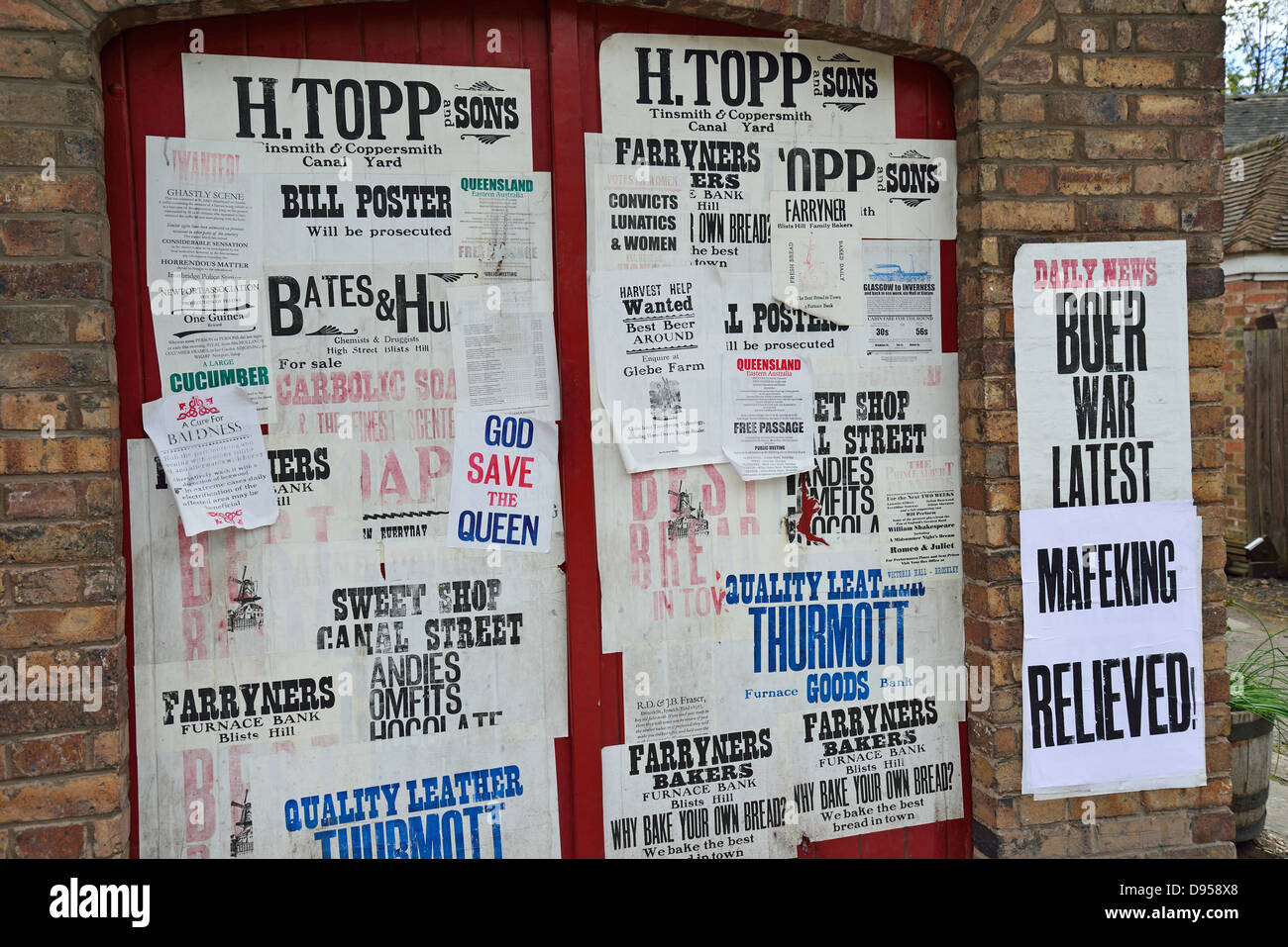 Loi sur les affiches vintage wall, Blists Hill Victorian Town, Madeley, Telford, Shropshire, England, United Kingdom Banque D'Images
