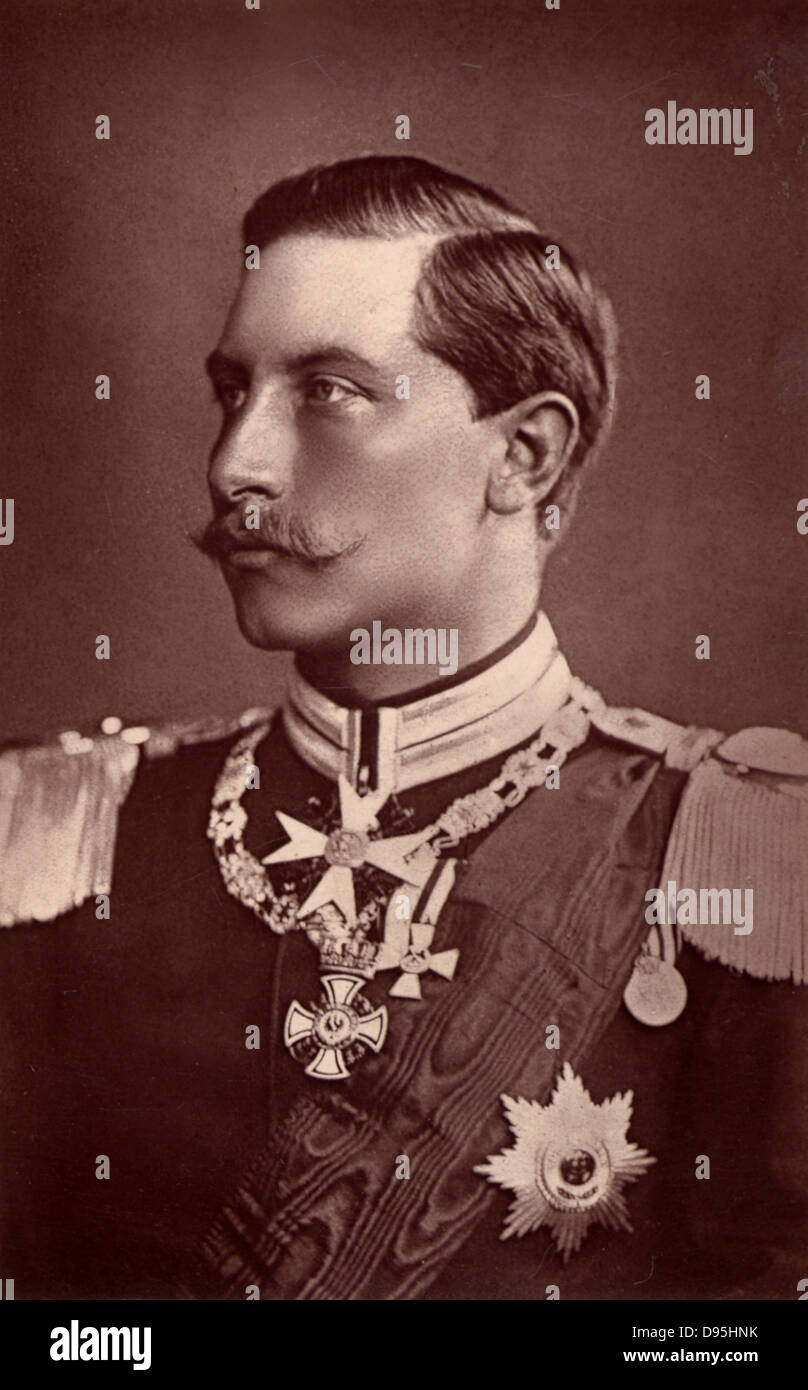 Guillaume II (1859-1941) Empereur d'Allemagne 1888-1918. Portrait photographique publié à Londres en 1887 avant son père a commencé son bref règne de Frédéric II. À partir de la 'Royal deux vies" par Dorothea Roberts (Londres, 1887). Woodbury type. Banque D'Images