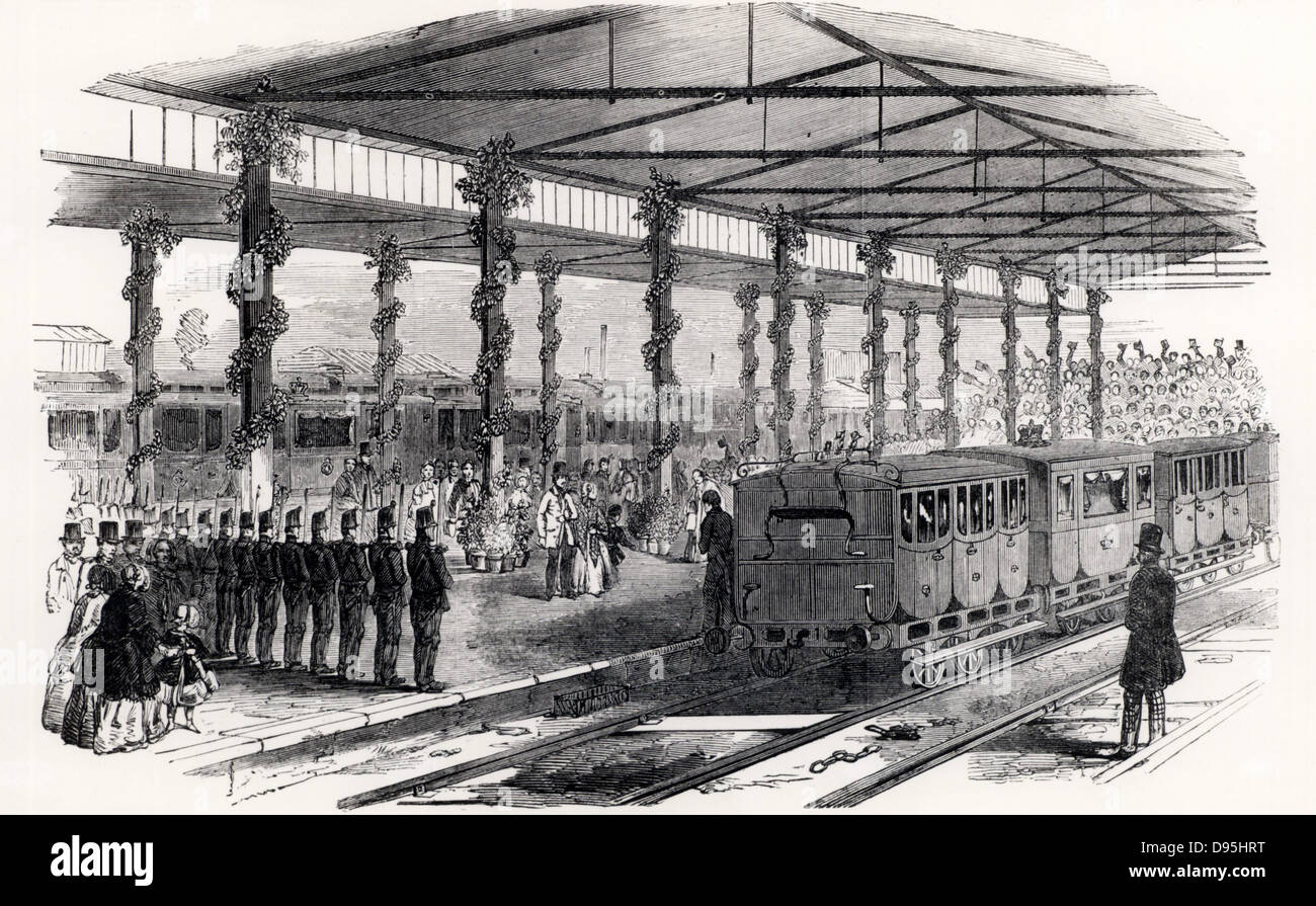 La reine Victoria changer de train à Gloucester, 1849. Sambaed Kingdom Brunel (1806-1859) en faveur de la 7 pieds (2.2m) ¼ de pouces large Banque D'Images