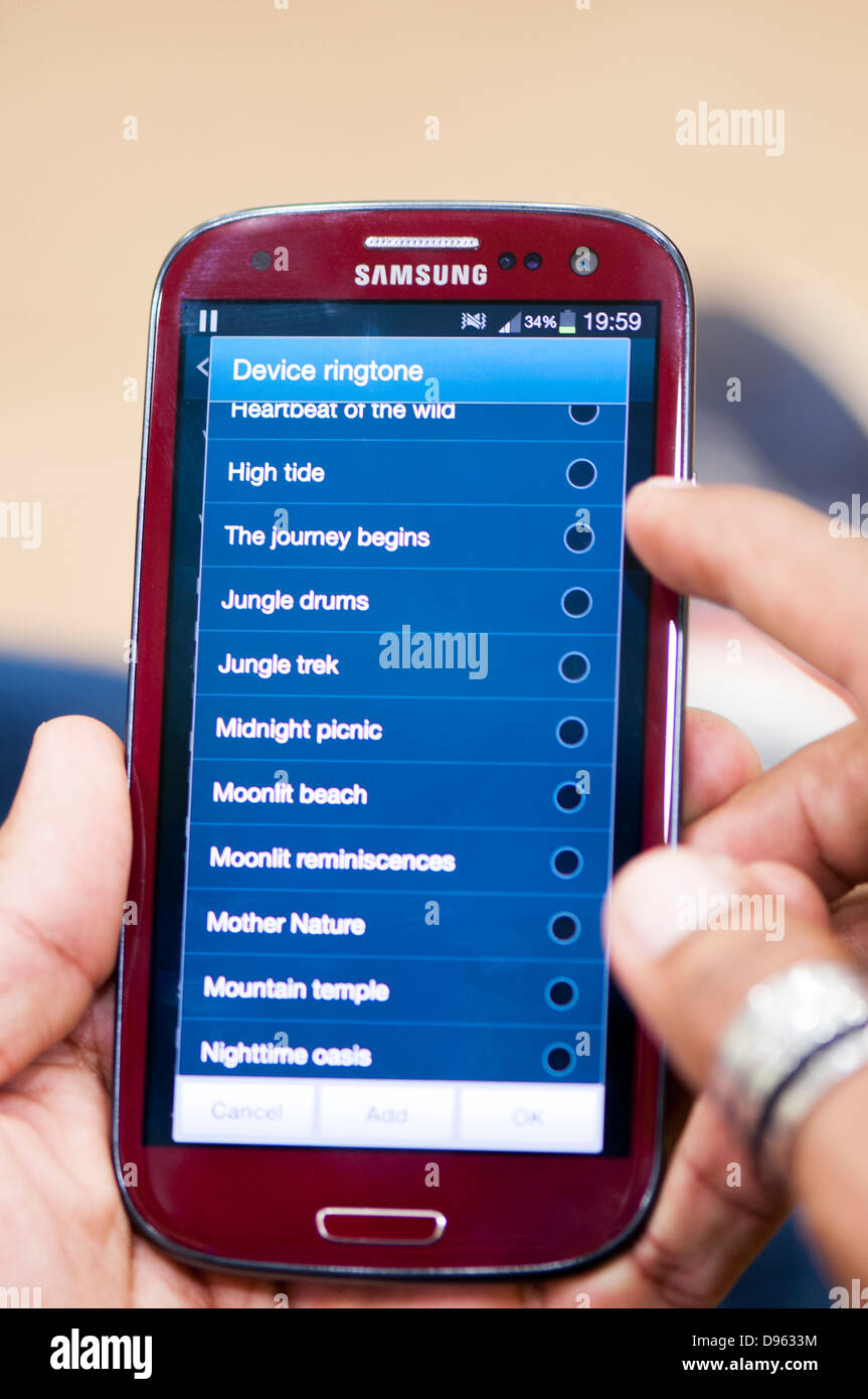 Sonnerie réglage on cell phone Banque D'Images