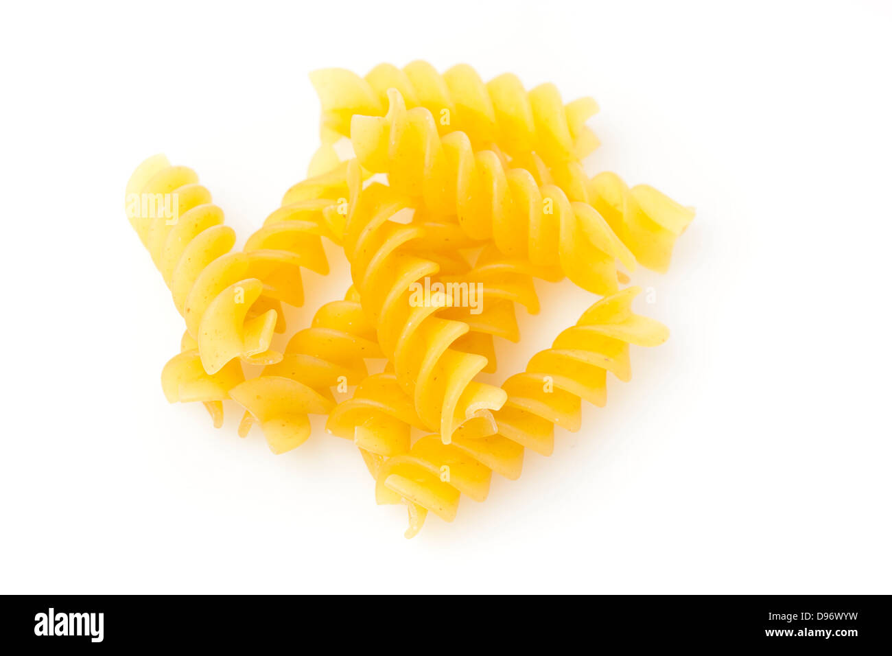 Les pâtes rotini italien sec non cuites Banque D'Images