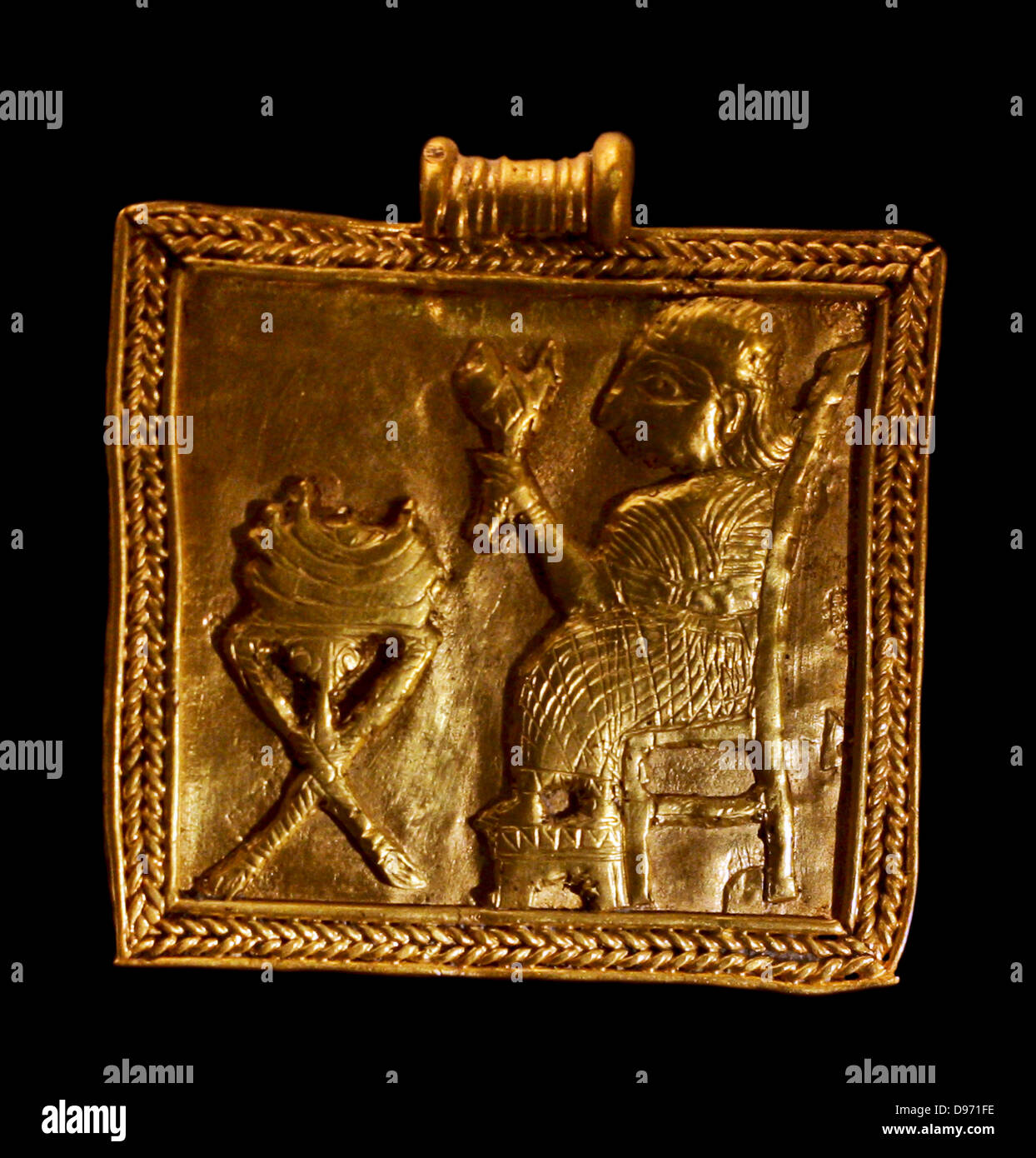 Broche en plaqué or à partir de l'Assyrie vers 9-7 siècle av. Banque D'Images