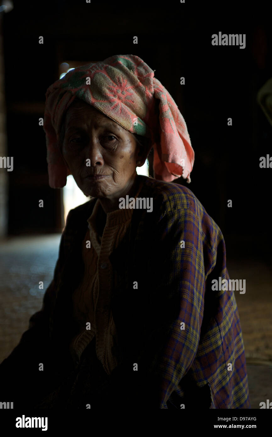 Femme birmane Banque D'Images