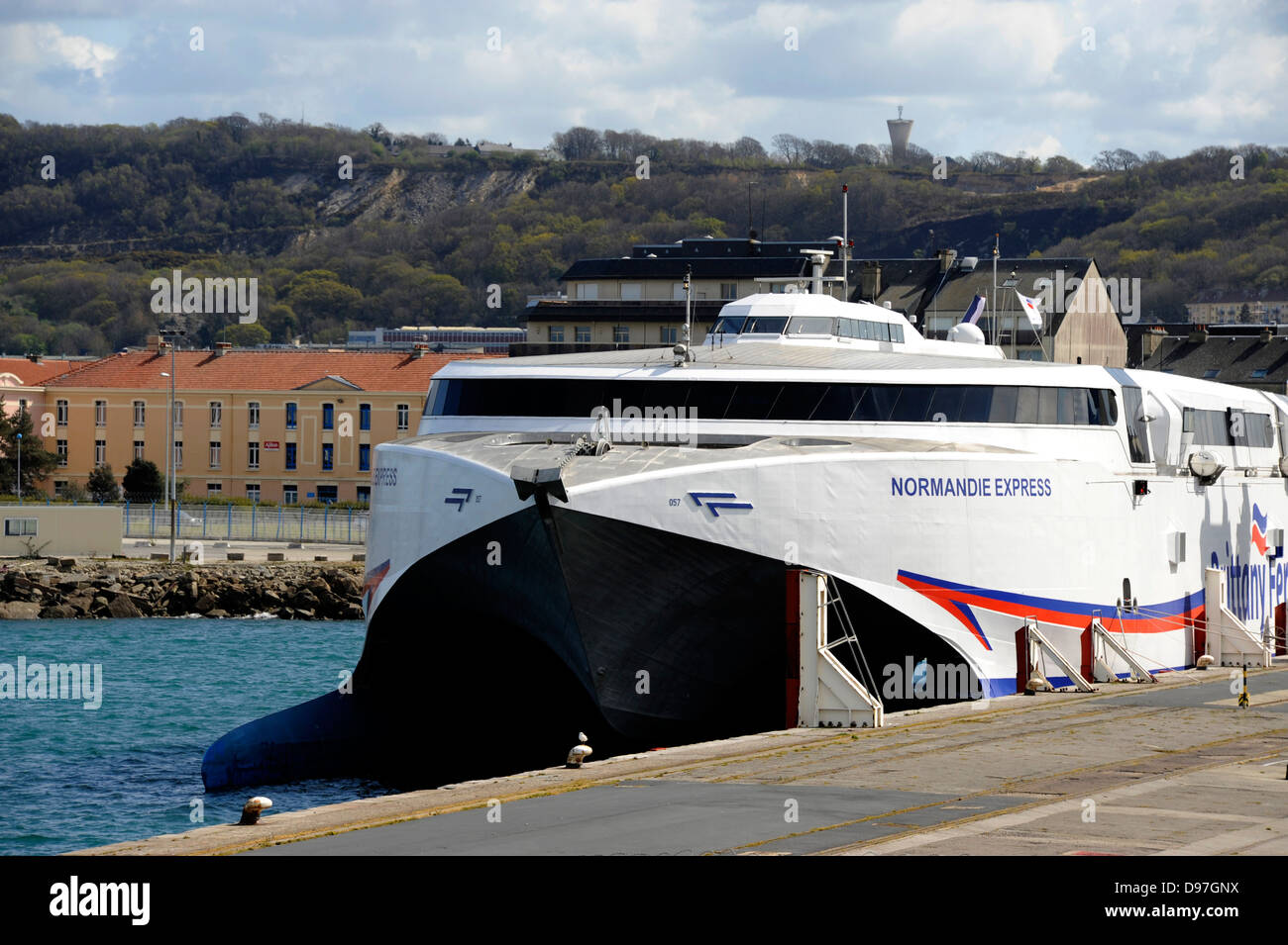 Ferry Normandie Express à Cherbourg, du port de plaisance,,Manche,Basse-Normandie,Cotentin,France Banque D'Images