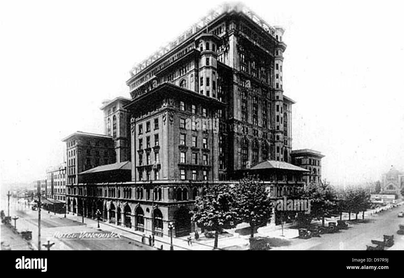 L'hôtel Vancouver, situé en Colombie-Britannique, est un hôtel de luxe historique qui représente l'élégance architecturale du Canada du début du XXe siècle. Banque D'Images