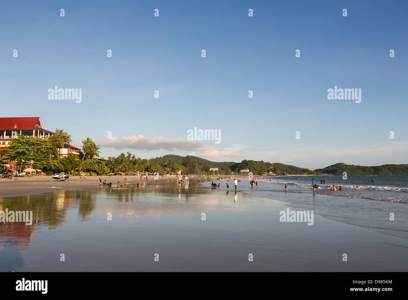 Pantai Cenang (Cenang Beach) dans l'île de Langkawi, Malaisie Banque D'Images
