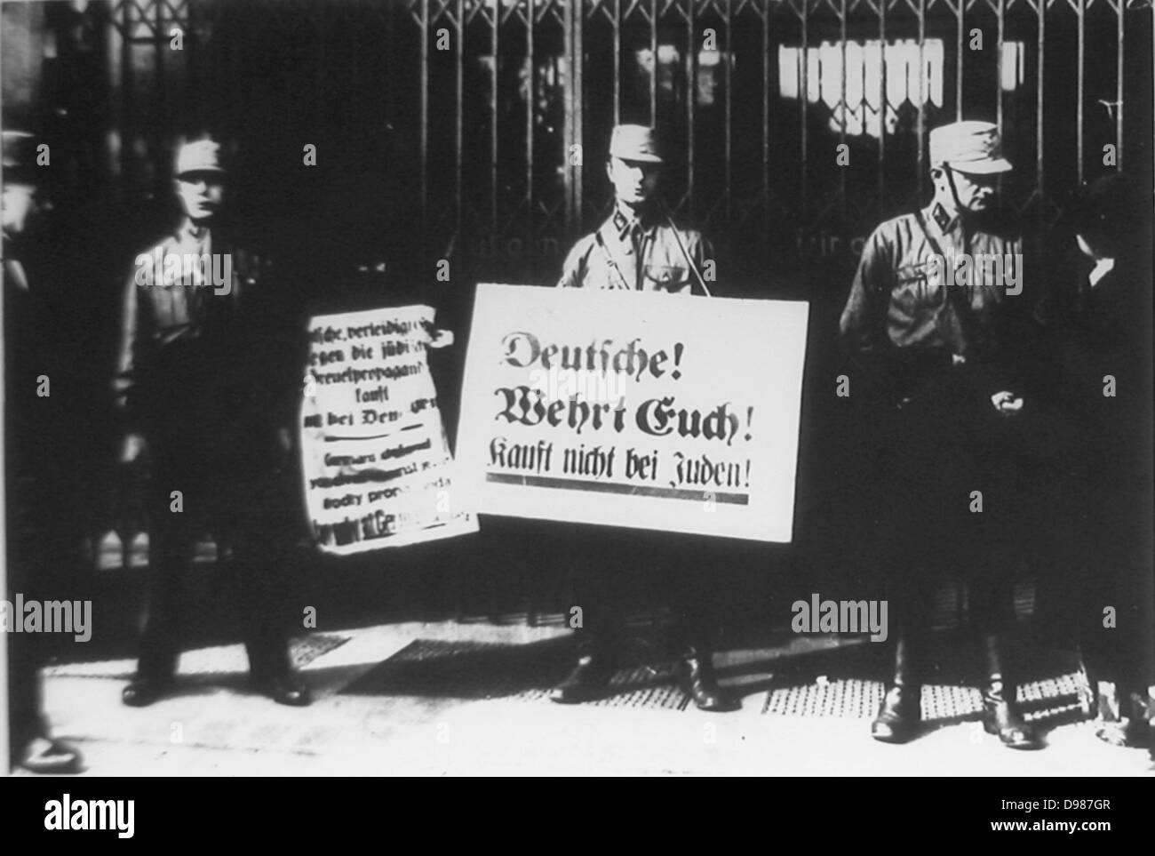 Boycott antisémite des Juifs allemands par les Nazis peu après l'arrivée au pouvoir de Hitler : 1933-1934. Banque D'Images