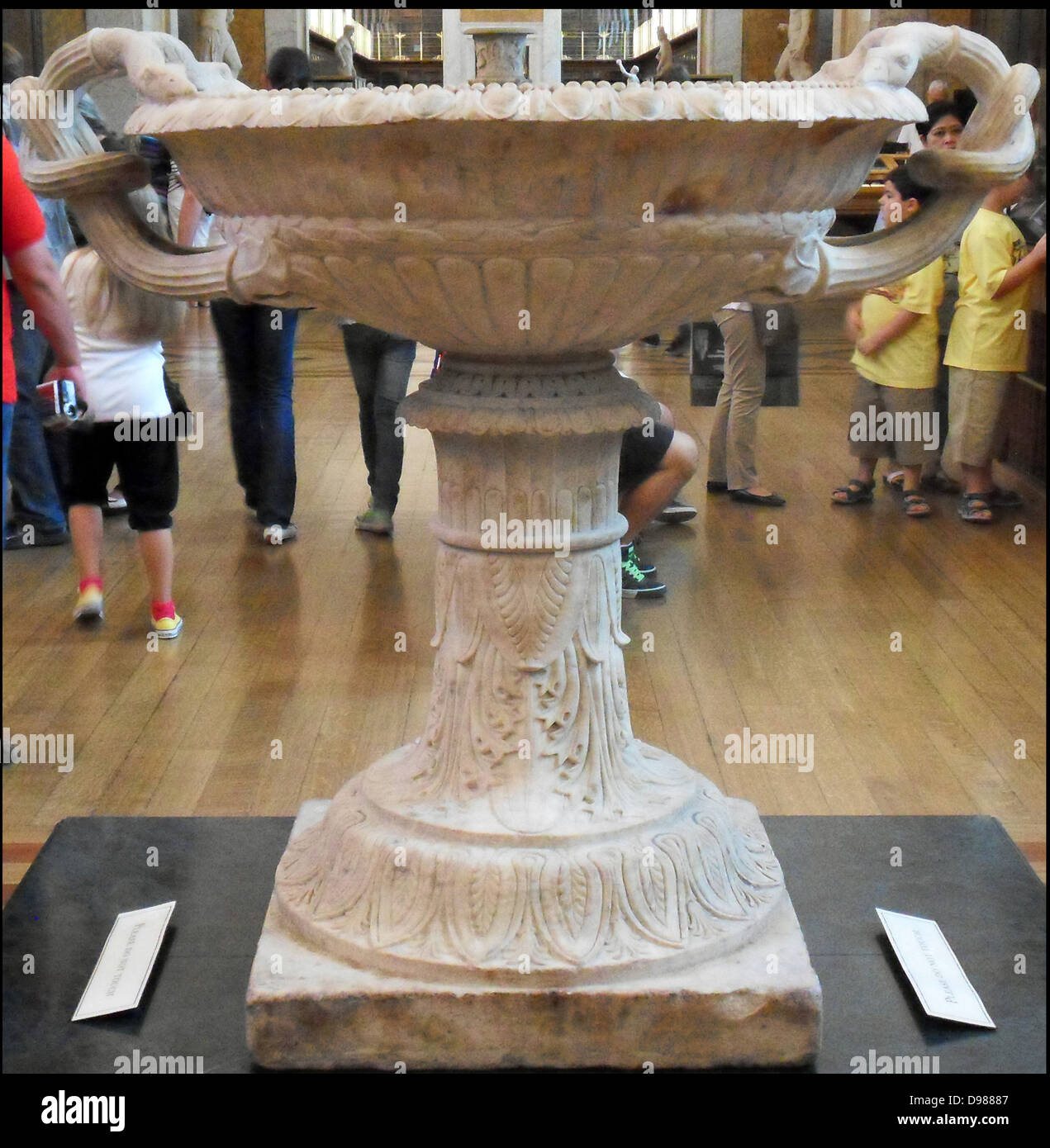 Le cou de cygne, Felix poignée Vase Hall (Romain, 2e siècle AD) Banque D'Images