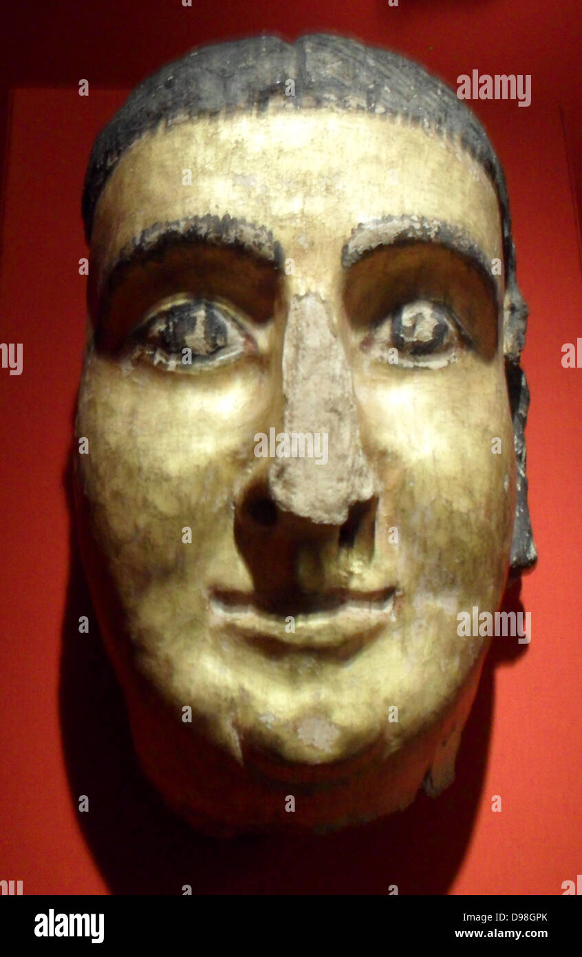 Masque d'une femme avec des marques de cosmétiques,. 1er siècle après JC romain Banque D'Images