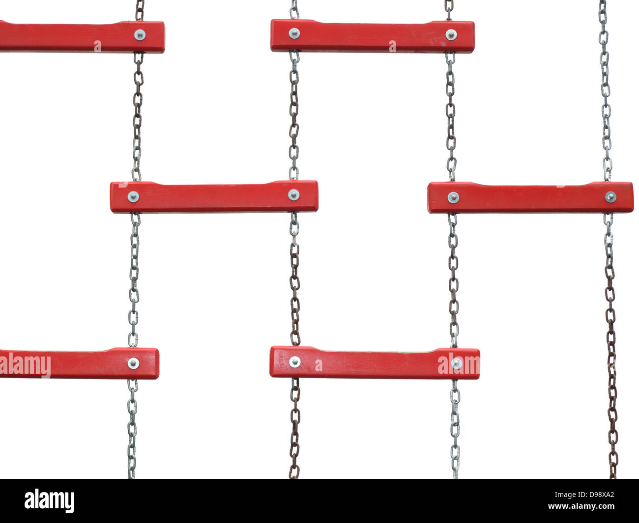 L'échelle rouge chaîne suspendue sur le fond blanc Banque D'Images