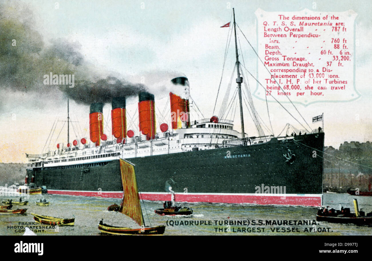 Auretania "RMS", Cunard, construit par Swan Hunter à Wallsend, Tyne et Wear. A quitté Liverpool le 16 novembre 1907 pour premier voyage à New York, la mise au rebut en 1935. A servi de transport de troupes durant la Première Guerre mondiale. des remorqueurs, carte postale, couleur Banque D'Images