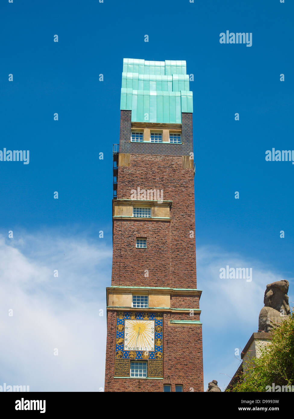 La tour Hochzeitsturm à Kolonie Kuenstler colonie d'artistes de Darmstadt Allemagne Banque D'Images