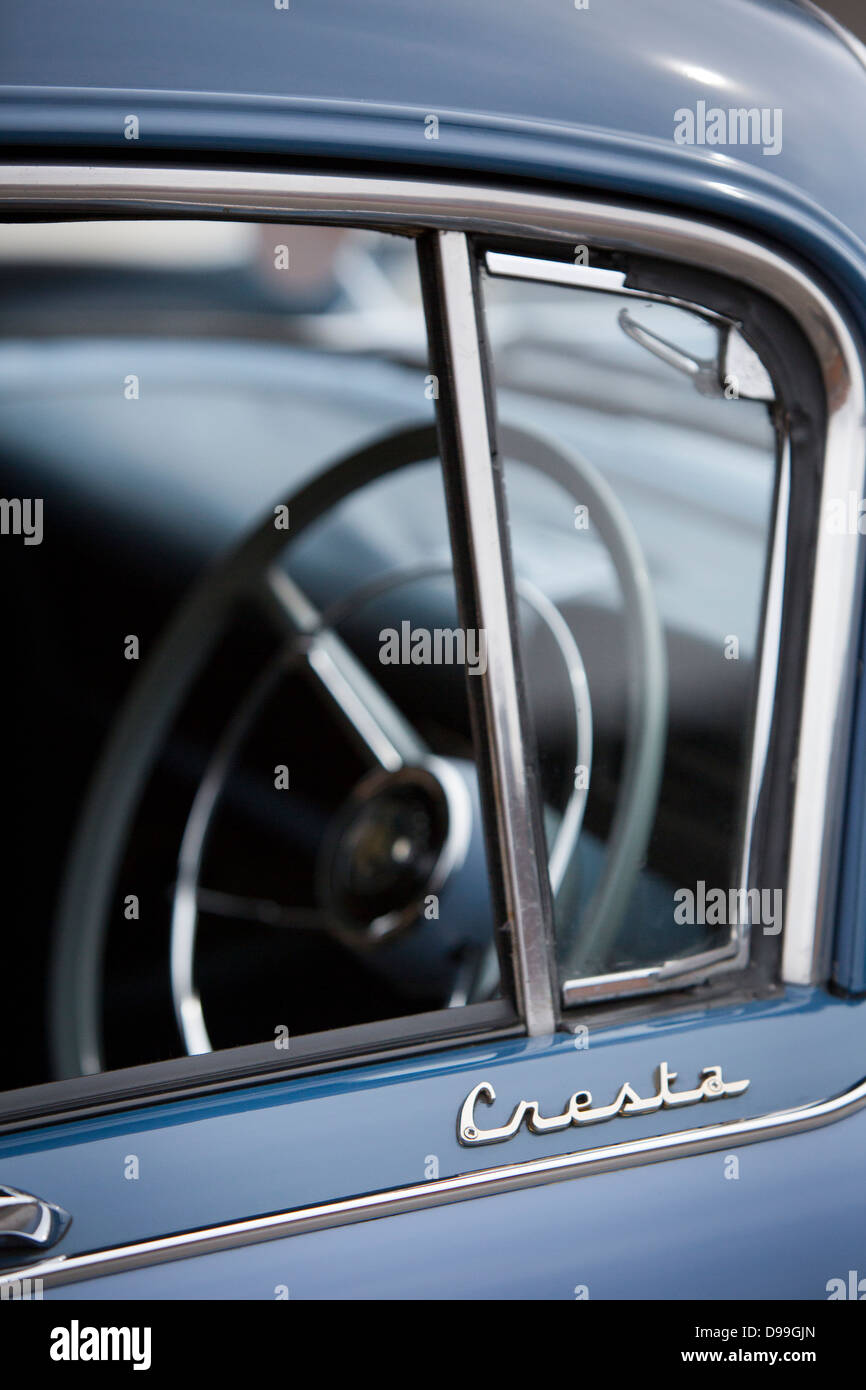 Badge de capot de voiture classique Vauxhall Banque D'Images