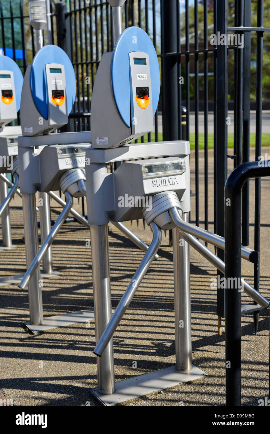 Billets portes automatiques, Ascot Racecourse, Angleterre, Royaume-Uni. Banque D'Images