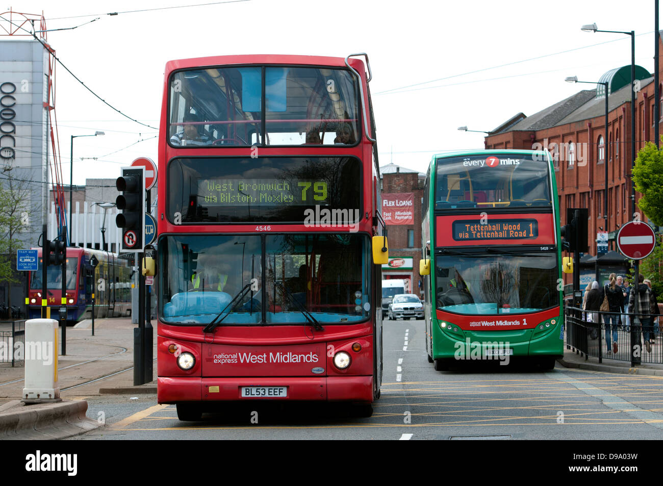 Bus en centre-ville, Wolverhampton, Royaume-Uni Banque D'Images