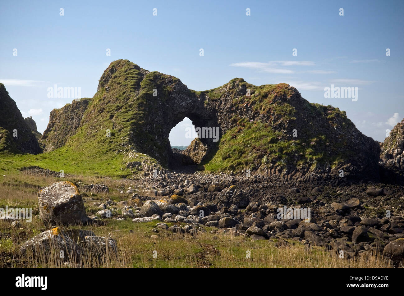 Ballintoy Harbour côte, comté d'Antrim, en Irlande du Nord, Royaume-Uni Banque D'Images