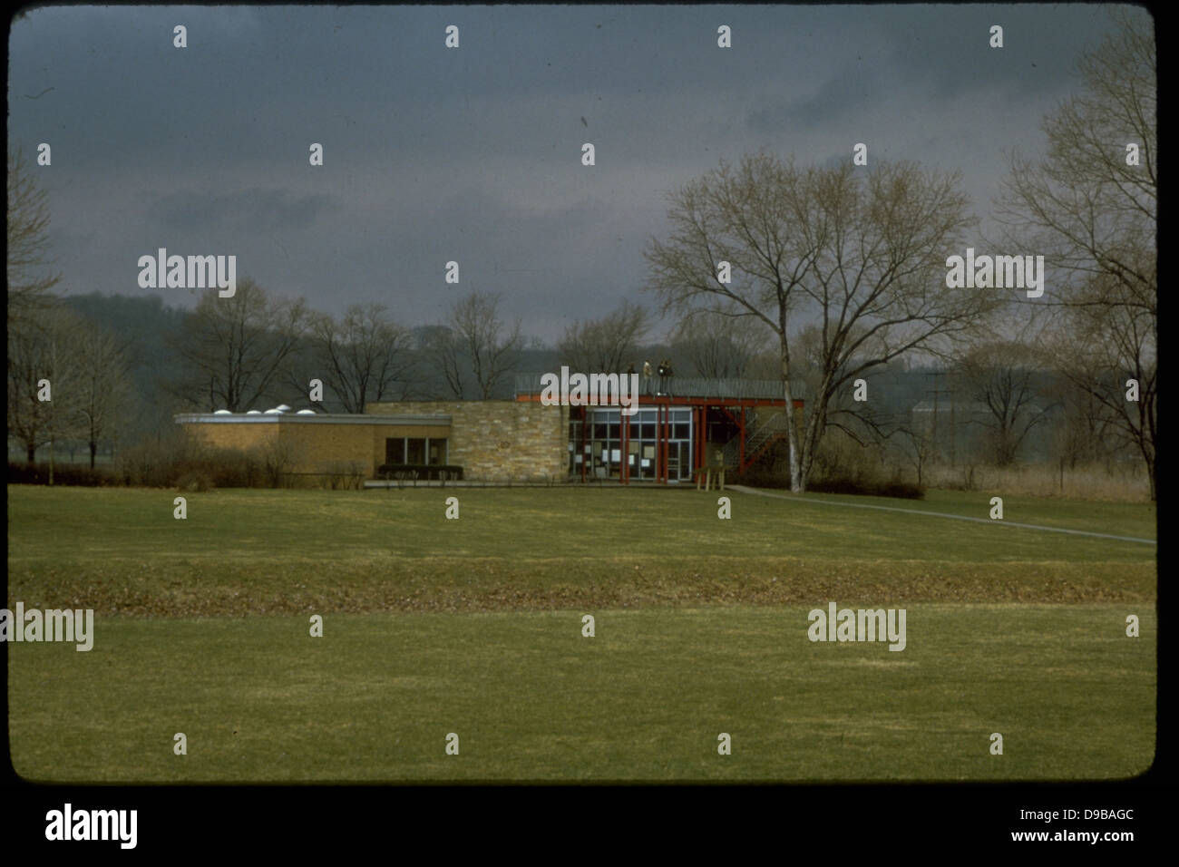 Le parc historique national de la culture Hopewell, dans l'Ohio, conserve d'anciens travaux de terrassement et artefacts liés à la culture Hopewell, soulignant son importance dans l'histoire préhistorique de l'Amérique du Nord. Banque D'Images