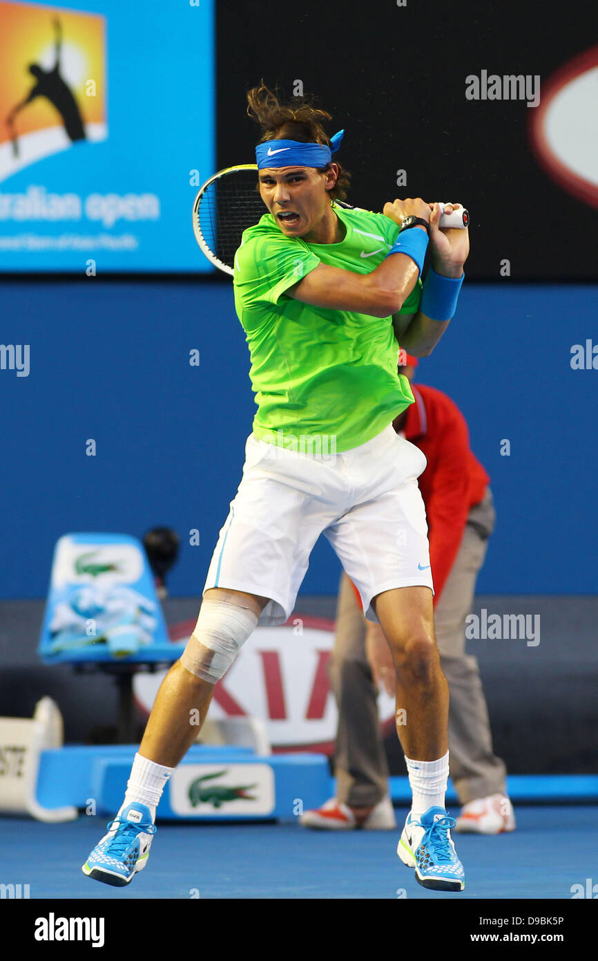 Rafael Nadal Australian Open 2012 - Men's Final - Novak Djokovic et Rafael  Nadal. Novak Djokovic a battu Rafael Nadal en cinq sets, cinq heures de  Melbourne, Australie - final 29.01.12 *** Photo Stock - Alamy