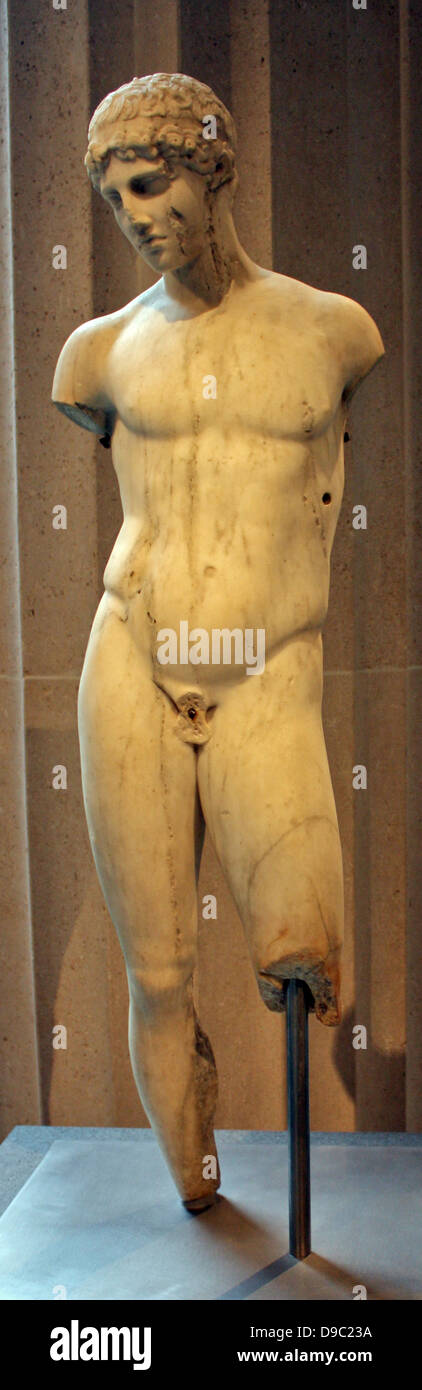 époque classique statue grec Banque de photographies et d'images à haute  résolution - Alamy