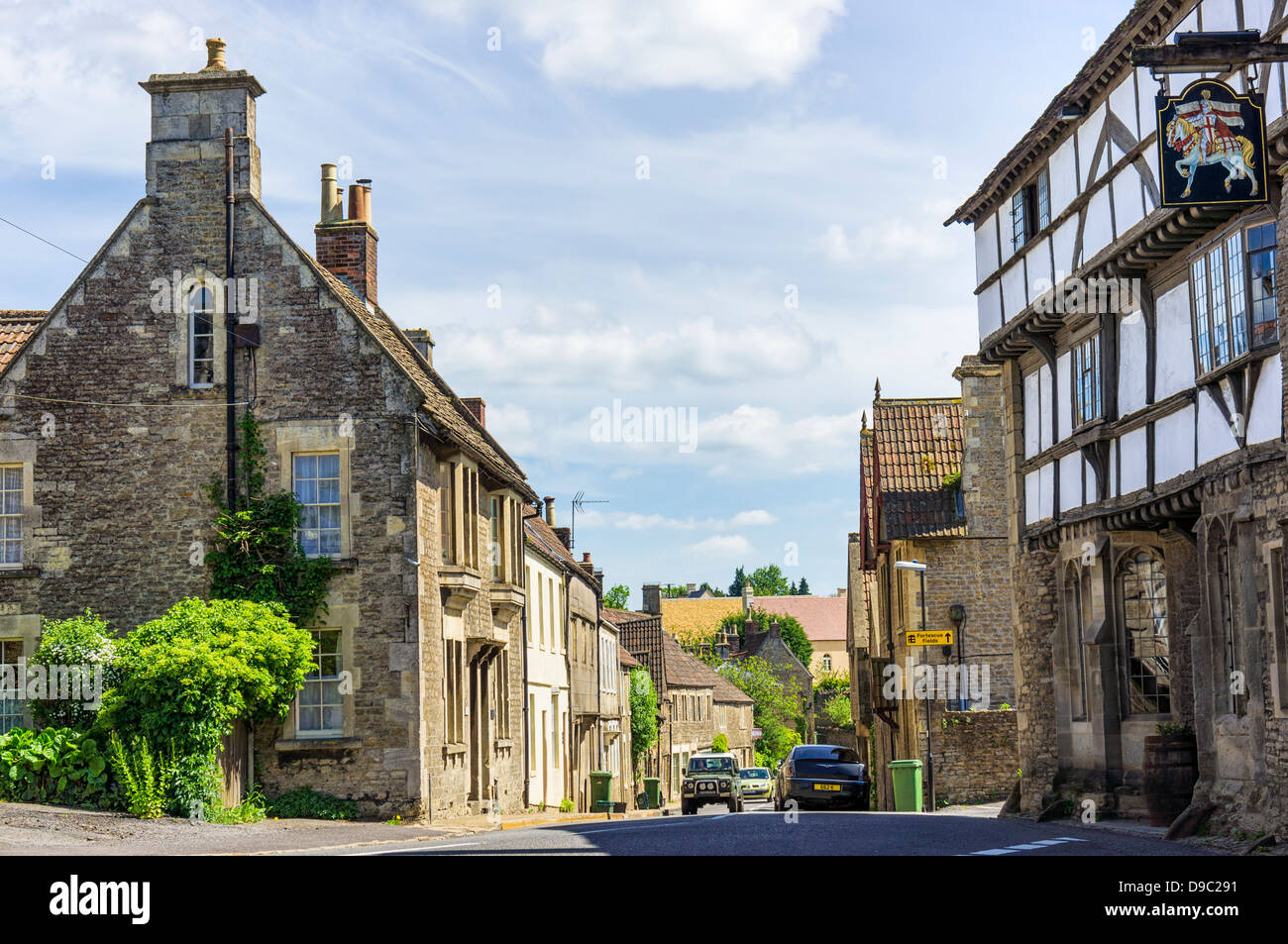 Norton St Philip village et le George Inn, Somerset, UK, Mendip Banque D'Images