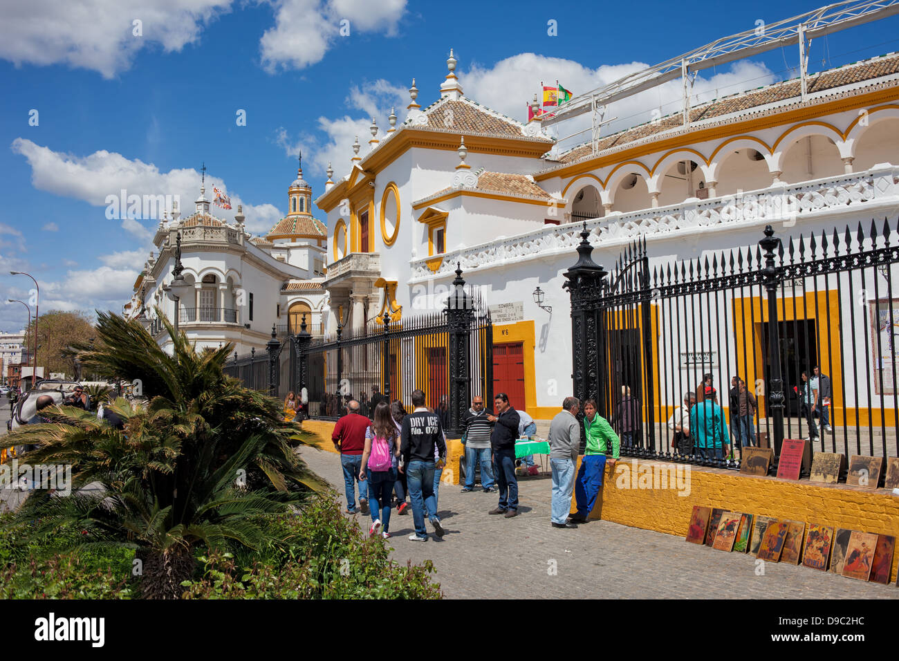 Arenes De Seville Espagnol Plaza De Toros De La Torres De De Sevilla Andalousie Espagne Photo Stock Alamy