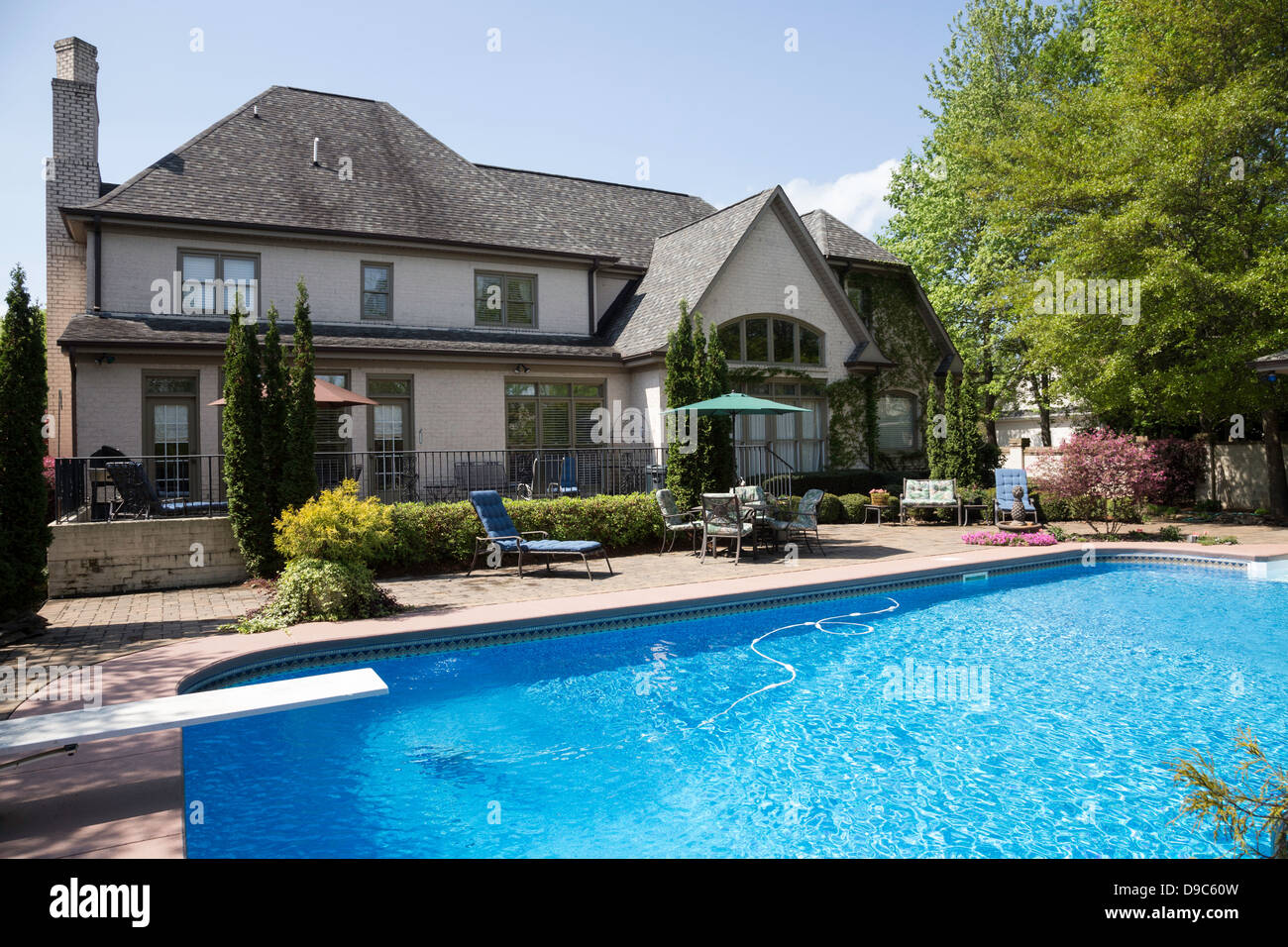 Maison de luxe avec piscine, USA Banque D'Images