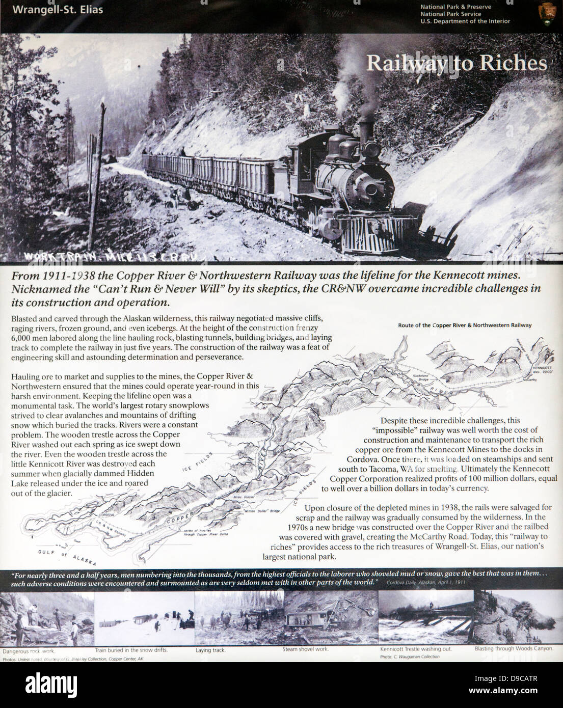 L'affichage à Kuskulana Bridge, c 1910, construit par le cuivre et la rivière Northwest Railroad pour accéder à la Kennecott mines, McCarthy, AK Banque D'Images