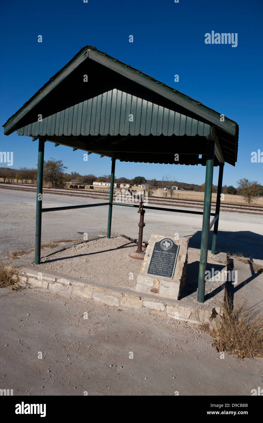 Vieux puits publics, Bluff Dale, Texas, États-Unis d'Amérique Banque D'Images