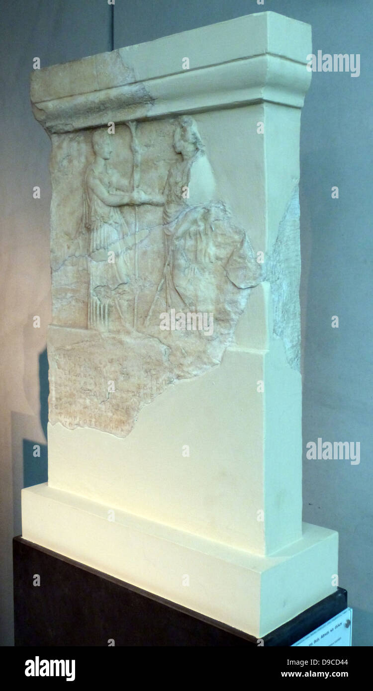 Comptes des trésoriers de la déesse Athéna et les autres dieux 401/400 - 399/8 BC sur le soulagement les déesses Athéna et Héra main. Banque D'Images