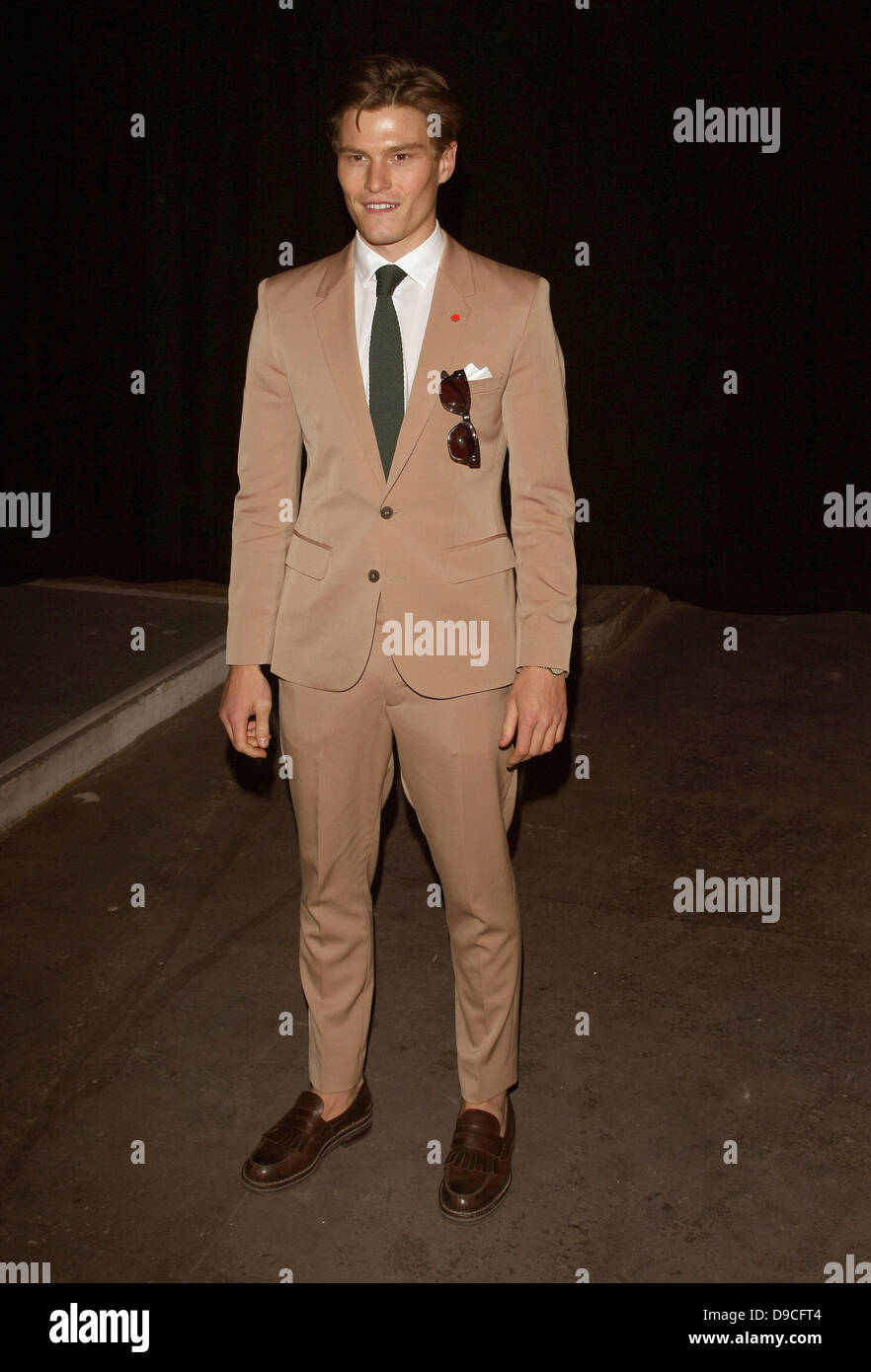 OLIVER Spencer OLIVER CHESHIRE SHOW SS14. LONDON MEN'S FASHION WEEK 2013 Londres Angleterre 17 Juin 2013 Banque D'Images