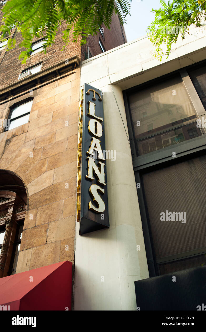 Pawn Shop Sign in New York City Banque D'Images