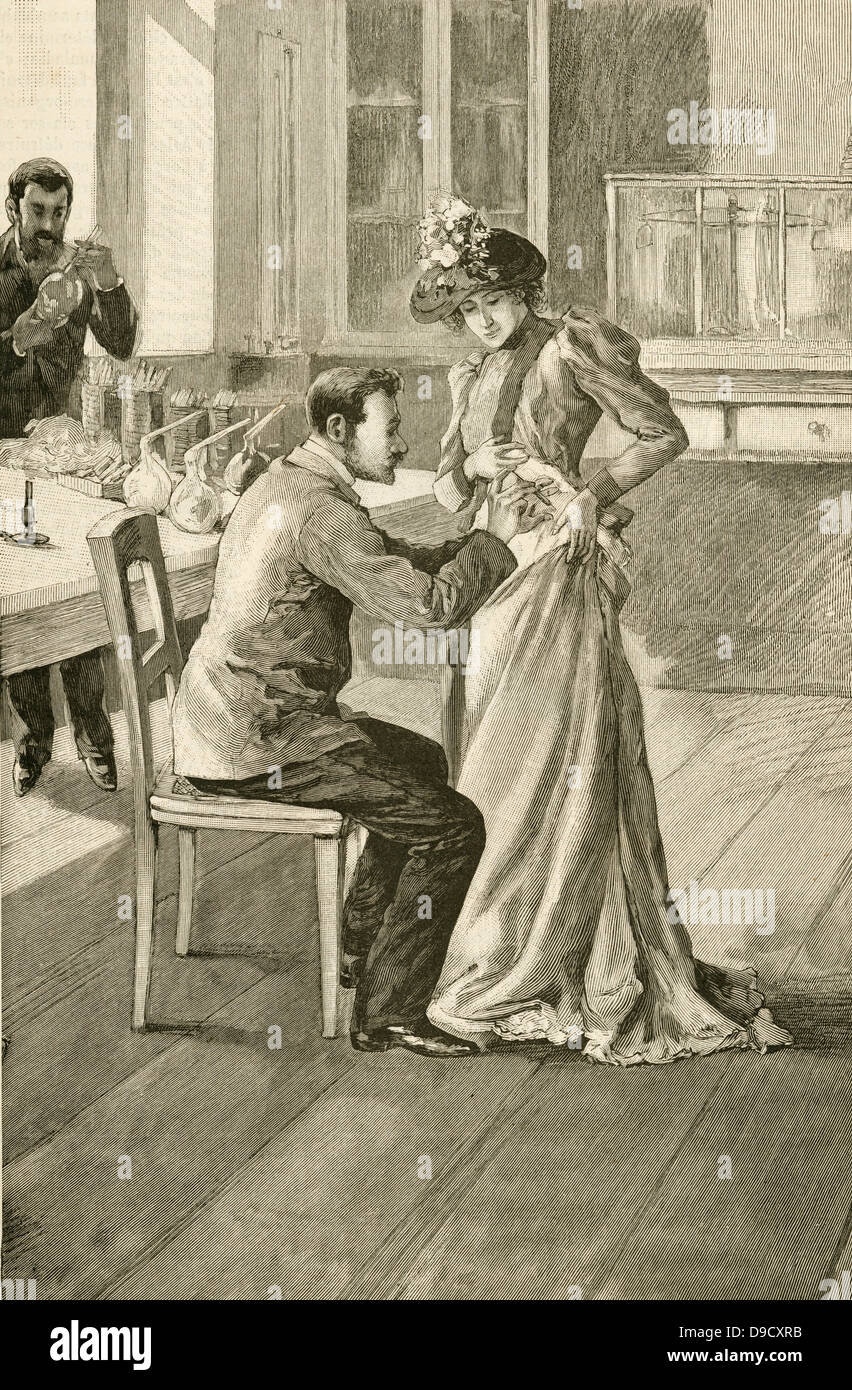 Waldemar Haffkine (1860-1930) bactériologiste russe , la vaccination d'une femme contre le choléra, à l'Institut Pasteur. Huffkine mis au point des vaccins contre le choléra et la peste bubonique. La gravure, Paris, 1893. Banque D'Images Waldemar Haffkine (1860-1930) bactériologiste russe , la vaccination d'une femme contre le choléra, à l'Institut Pasteur. Huffkine mis au point des vaccins contre le choléra et la peste bubonique. La gravure, Paris, 1893. Banque D'Images