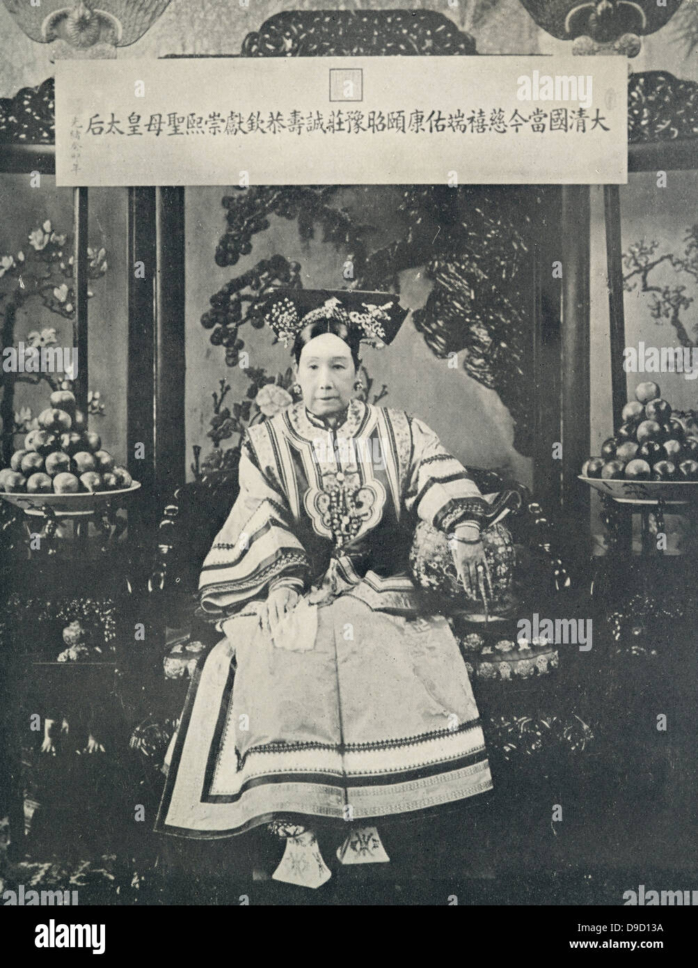 L'impératrice douairière Cixi, Tzu-Hsi (1835-1908) l'Impératrice douairière du clan Yehenara mandchoue des Qing mandchoue qui contrôlaient de Chine à partir de 1867 jusqu'à sa mort. Anti-étrangers pris en charge l'augmentation de 1900 Boxer. Banque D'Images