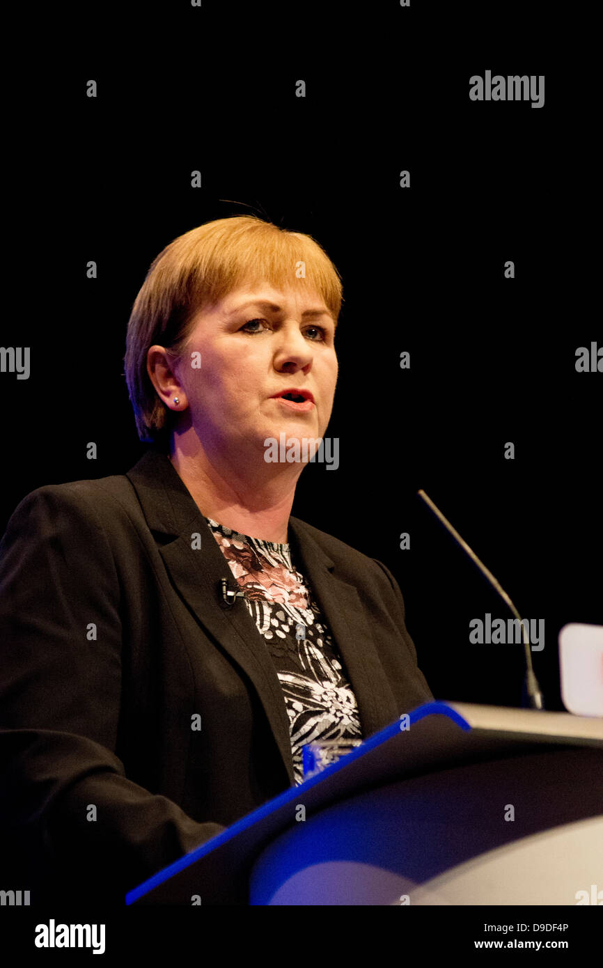 Leader du travail johann lamont parle à la conférence à Inverness Banque D'Images