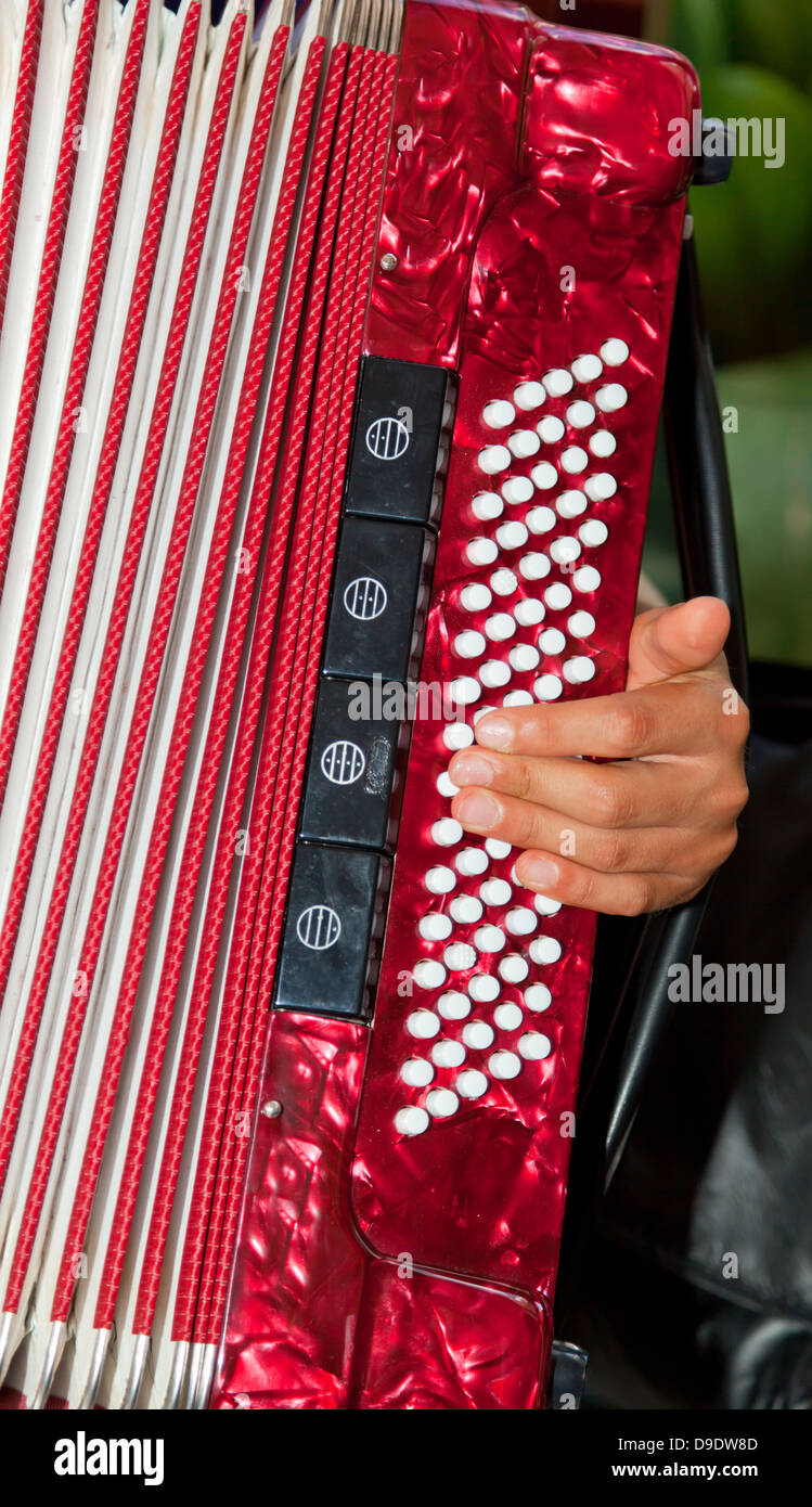 Sonnerie mélodique Banque de photographies et d'images à haute résolution -  Alamy