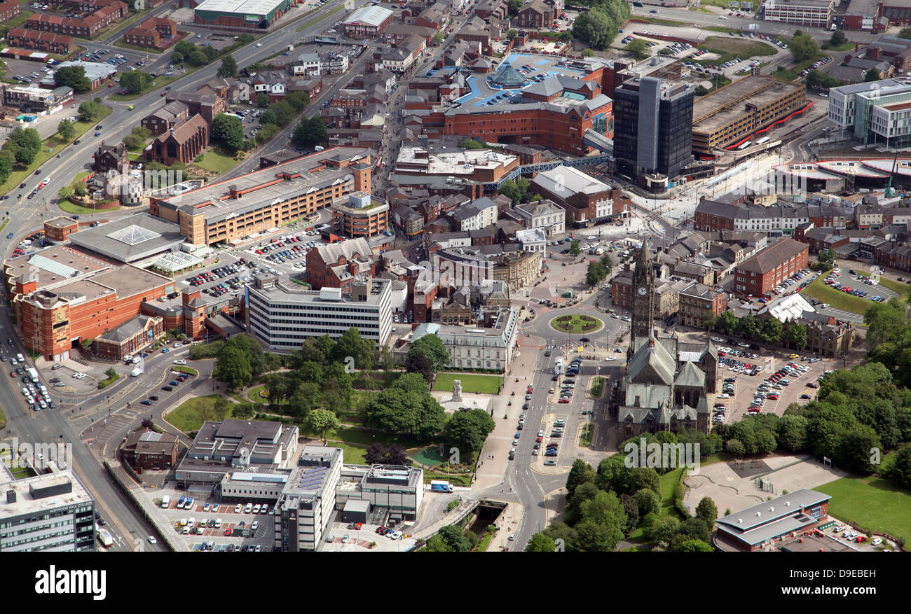 Vue aérienne du centre-ville de Rochdale Banque D'Images