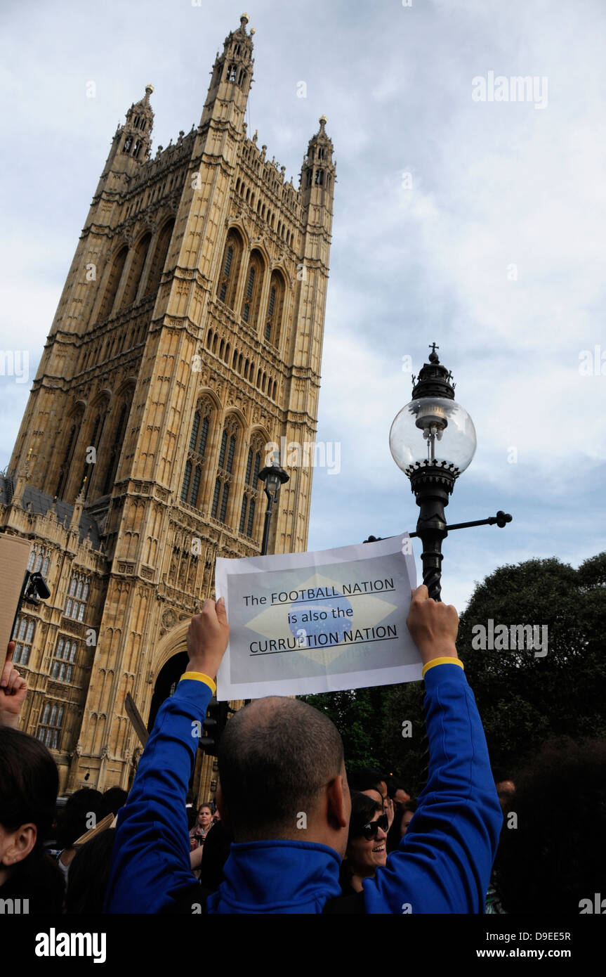 Protestation brésilien à Londres Banque D'Images